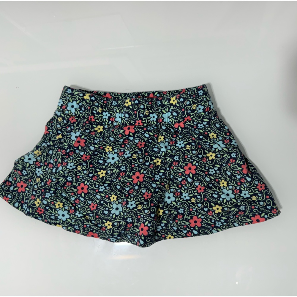Child’s skirt/skort